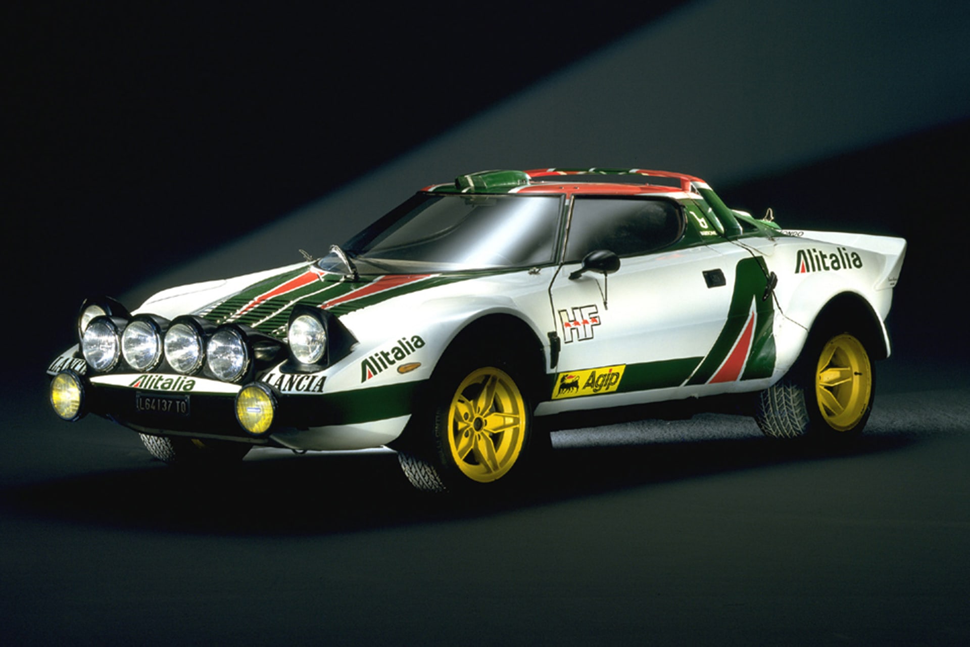 Lancia HF 振り掛ける Stratos オーナーズマニュアル