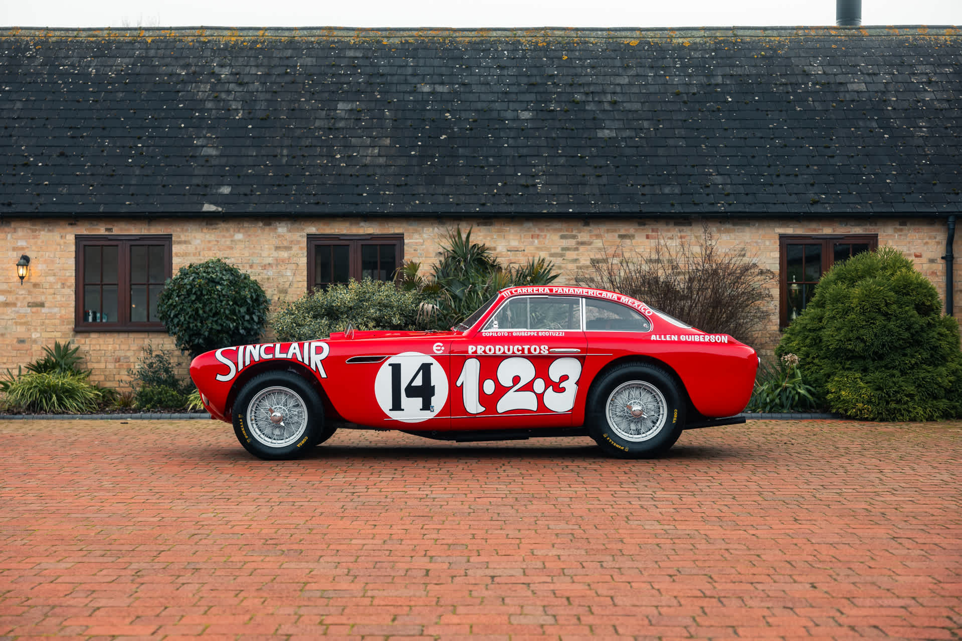 Ferrari 340 America 1952 - Carrosserie Vignale, V-12 de 4,1 L