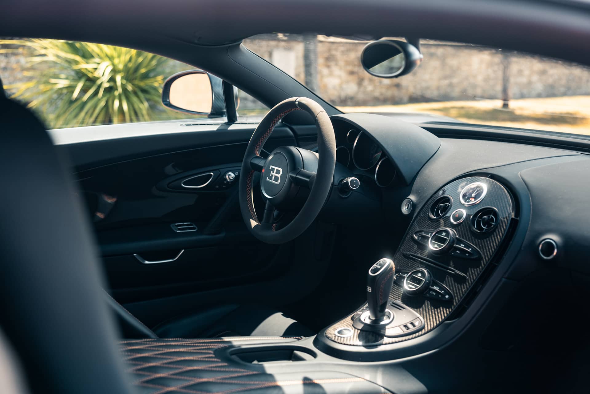 2011 Bugatti Veyron 16.4 Super Sport | Girardo \u0026 Co, image size:1919x1280