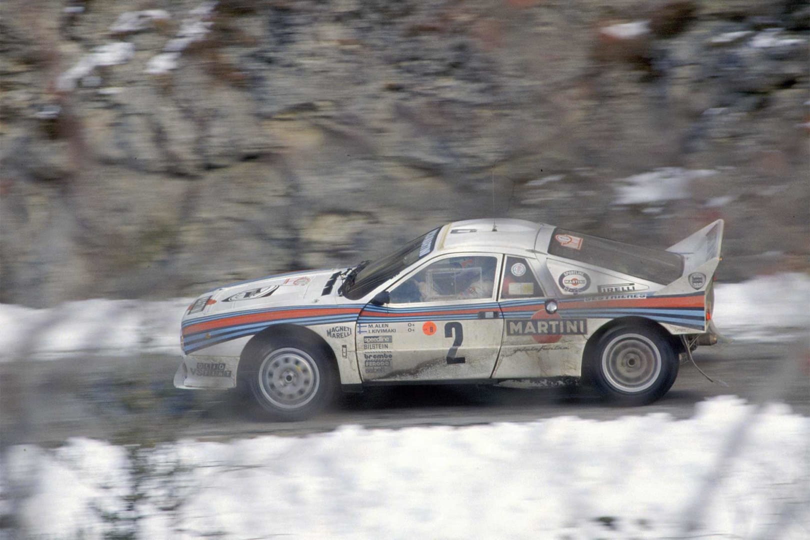 The Rally Legends EZRL2435M 1/10 Lancia 037 Group B Clear