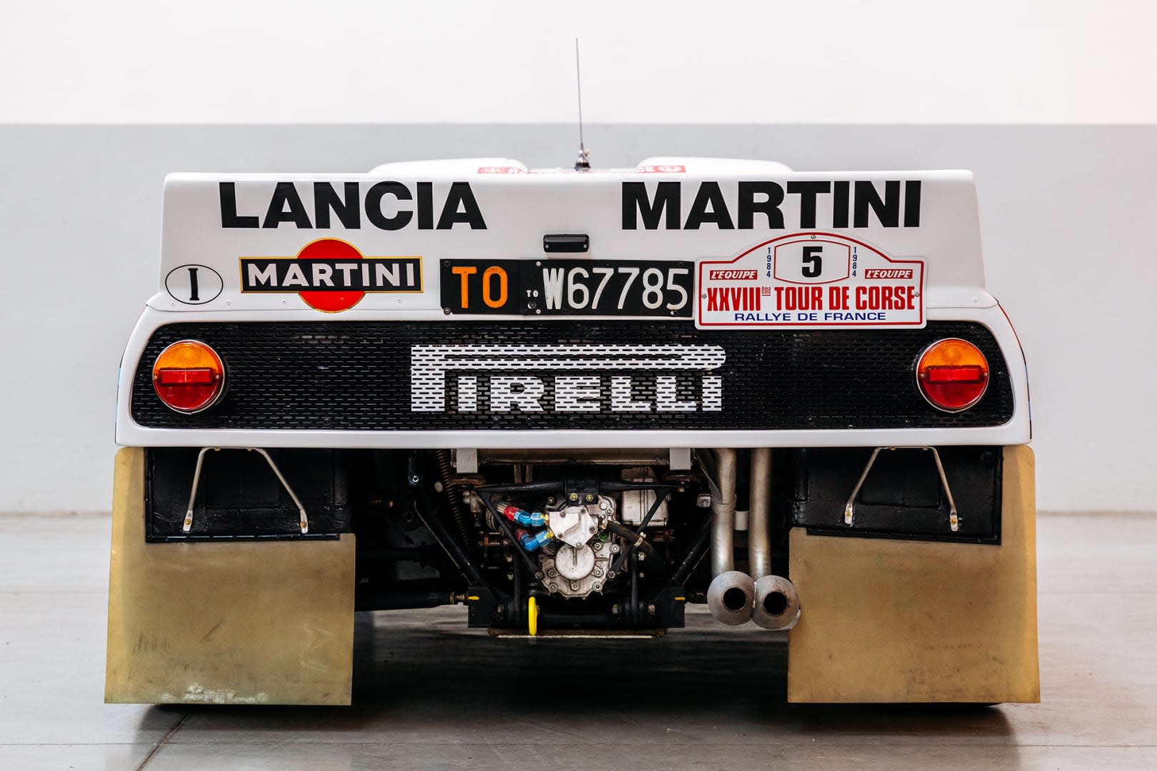 1984 Lancia 037 Rally Evo 2 Group B | Girardo & Co