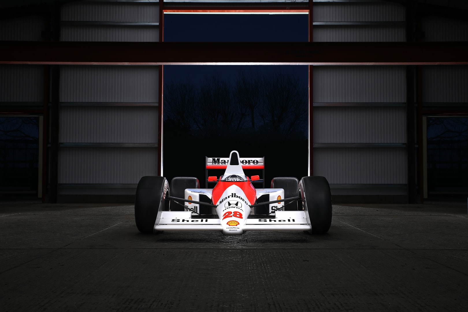 1990 McLaren MP4/5B | Girardo & Co
