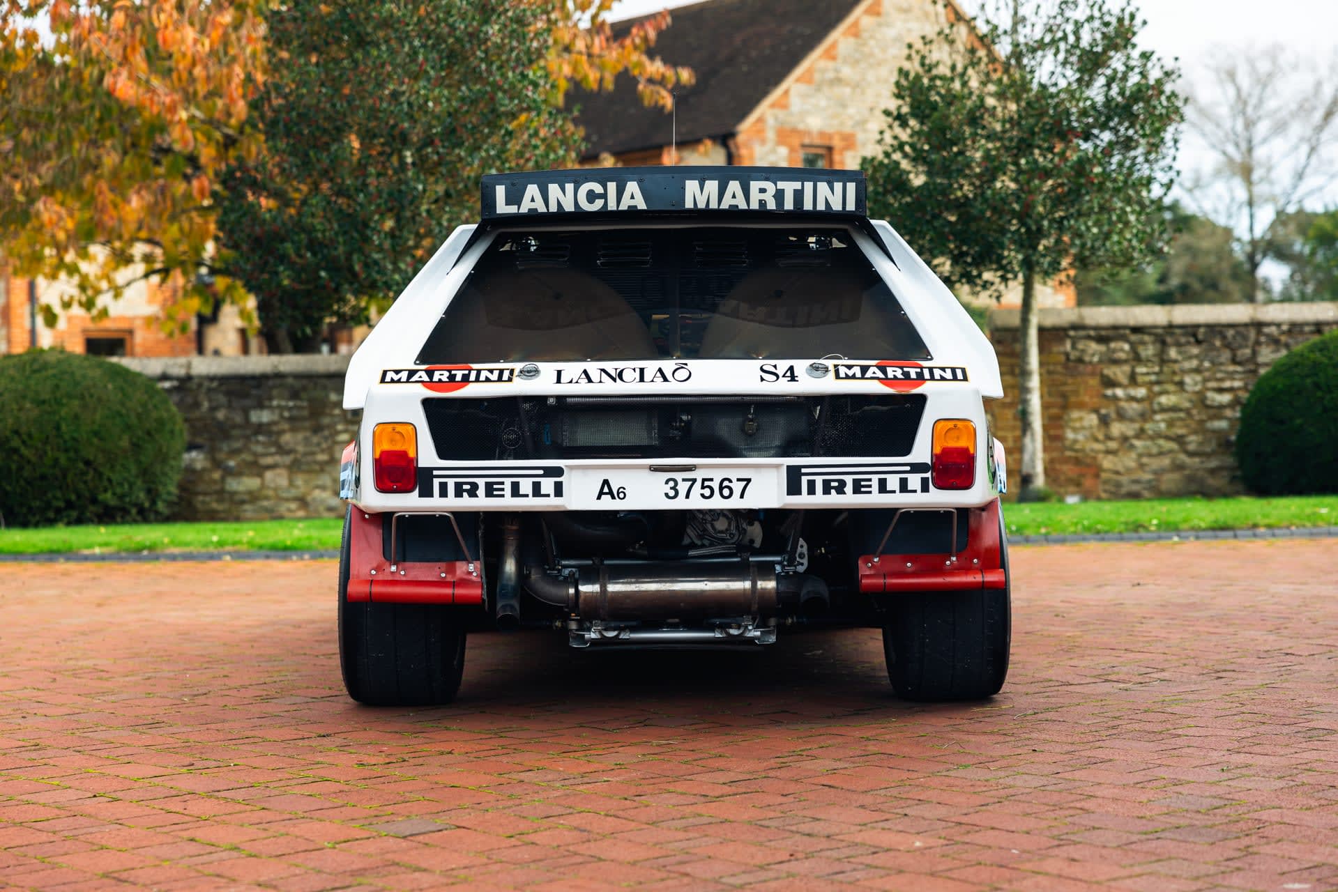 SRC 04005 - Lancia Delta S4 No.6 Martini RAC Rally 1985 Winner