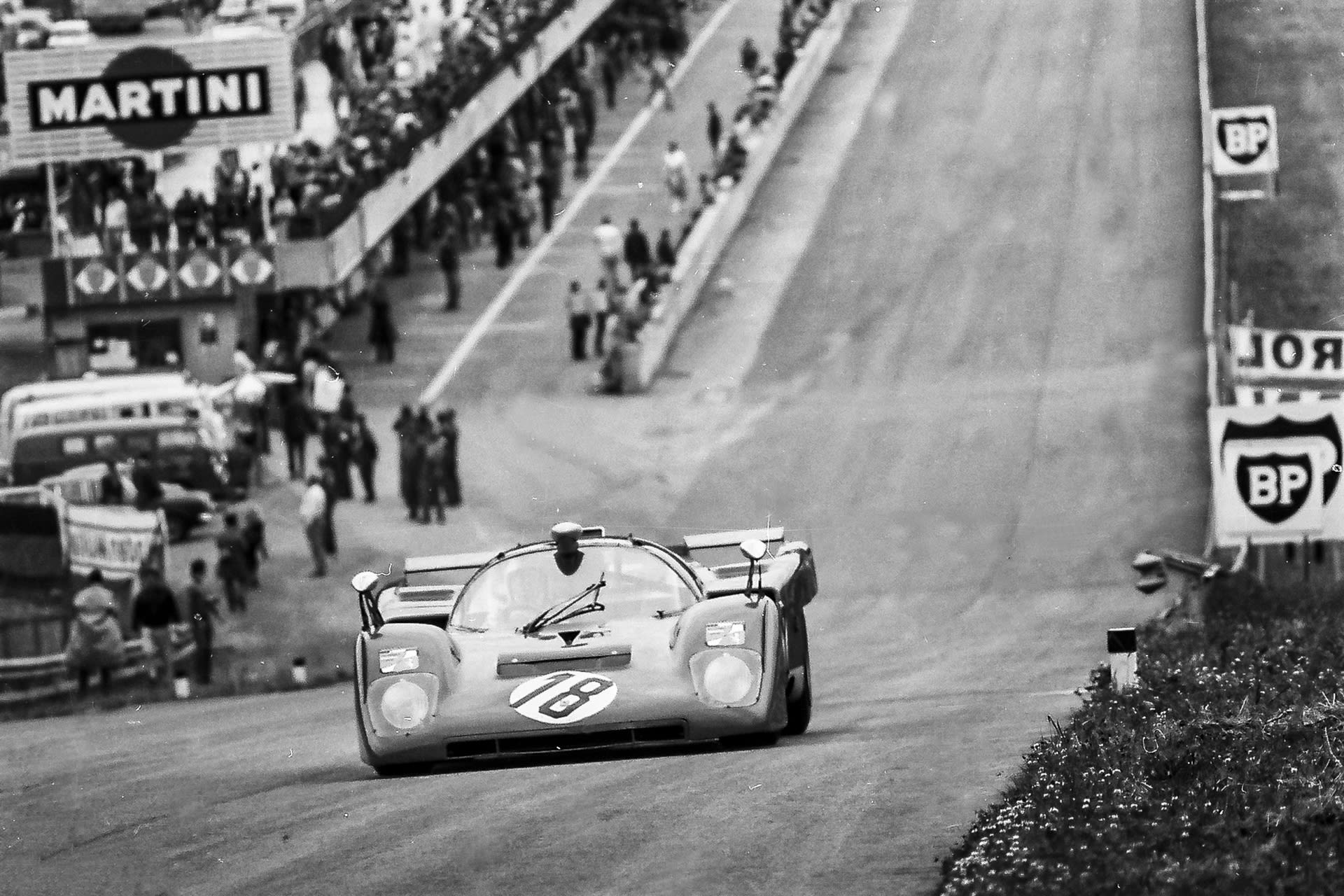 Gazzetta Dello Sport Originale – 11 Avril 1970 – Ferrari 512 Le Mans – Football Cagliari Leeds Chelsea