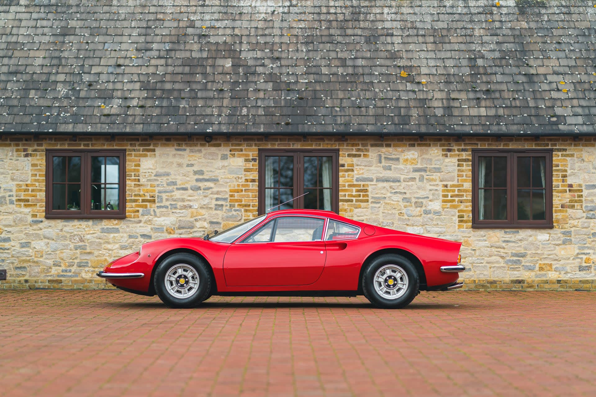 Modèle Réduit Ferrari Dino 246 GTS 1972 - Échelle 1:64, édition Limitée N°21, Neuf Dans Sa Boîte