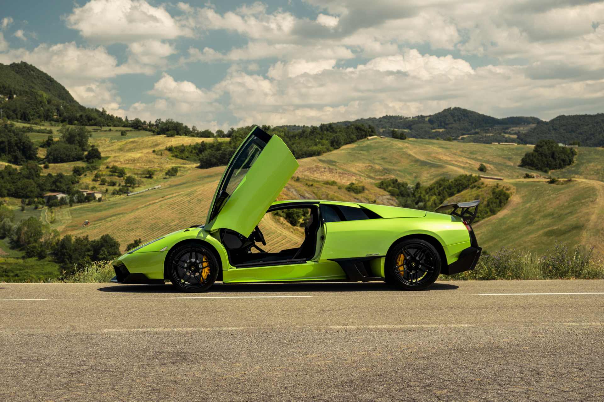 LAMBORGHINI MURCIELAGO LP 670-4 SV 2009 MIDAS YELLOW